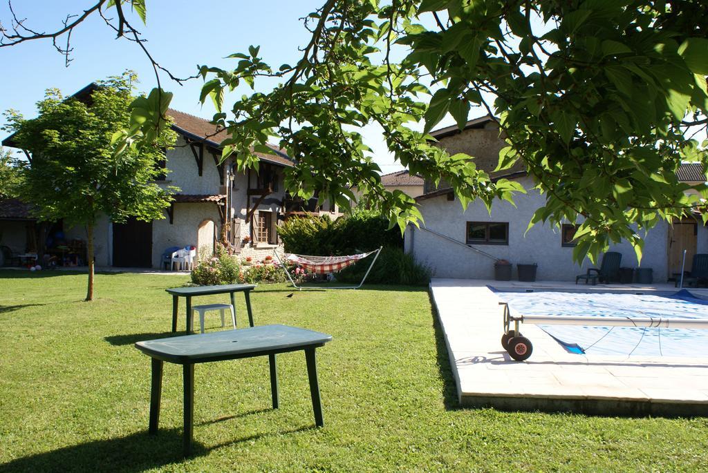Gites De La Croisee Des Chemins - Piscine Chauffee - Spa, Hammam Et Sauna Izeaux Exterior photo